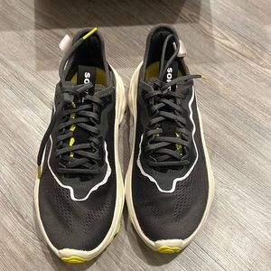 Brand new sorel sneakers